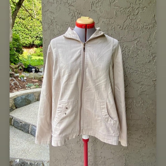 Alia Jackets & Blazers - Beige Lightweight Zip Up Going Out Jacket with Collar